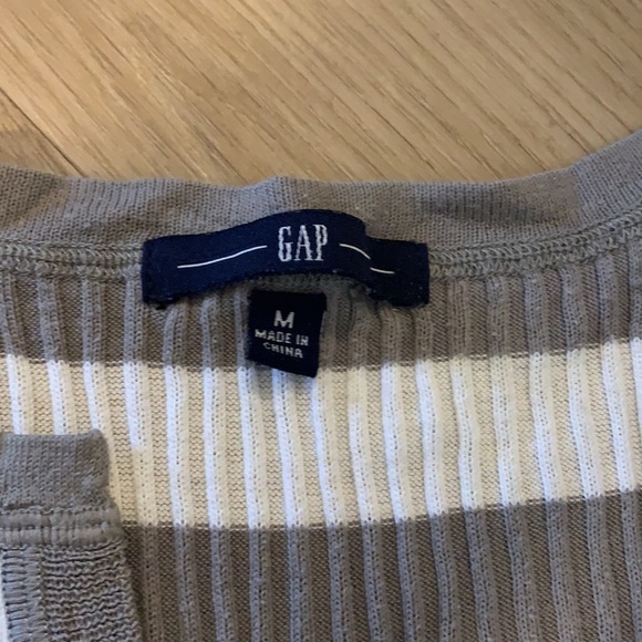 Vintage Gap stretchy sweater - Picture 2 of 5